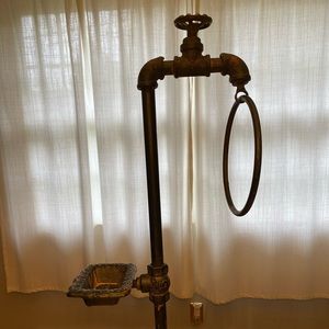 Rustic Farmhouse Spigot Holder